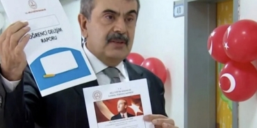 meb bakani karnelerden atatürk kaldırıldı iddialarina cevap verdi